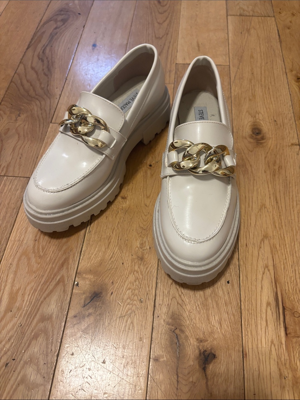 Steve Madden Makira Cream Loafers with Gold Chain and Lug Soles